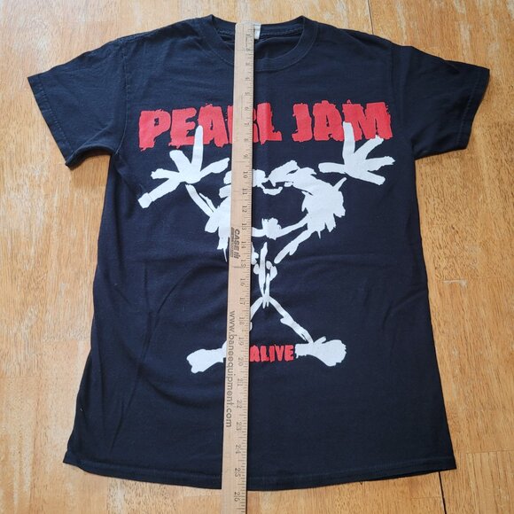 Small Vintage 90s Pearl Jam Alive Stick Man Black Concert Graphic T Shirt - Picture 2 of 8